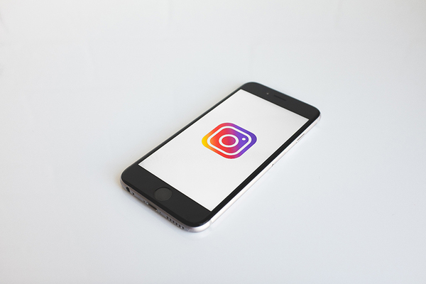 How to Get Your First 1000 Art Instagram Followers